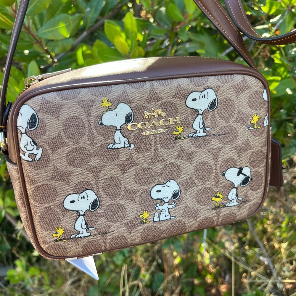 Coach X Peanuts Jamie Camera Bag In Signature Canvas With Snoopy Print-CBM27